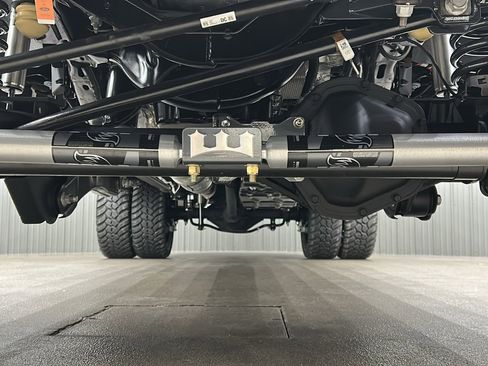 Used 2026 Ford F450 Platinum w/ Platinum Plus Package image 15