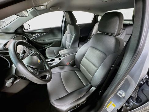 Used 2025 Chevrolet Malibu LT FWD image 14