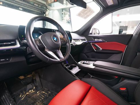 Used 2023 BMW X1 xDrive28i w/ Convenience Package AWD/4WD image 10