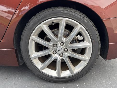Used 2015 Lincoln MKZ FWD image 19