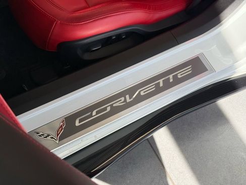 Used 2016 Chevrolet Corvette Z06 w/ 3LZ Preferred Equipment Group image 21