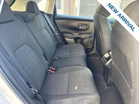 Used 2024 Honda HR-V LX image 11