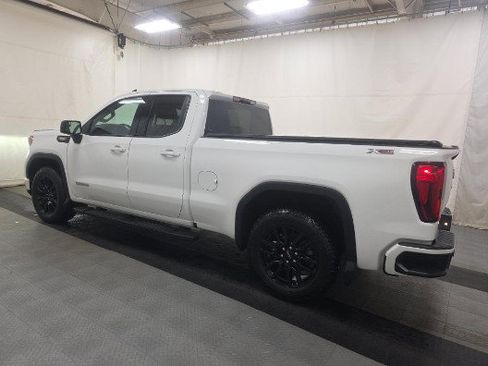Used 2024 GMC Sierra 1500 Elevation w/ X31 Off-Road Package AWD/4WD image 4