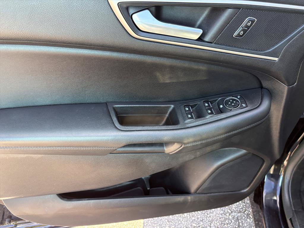 Used 2021 Ford Edge SEL FWD image 23