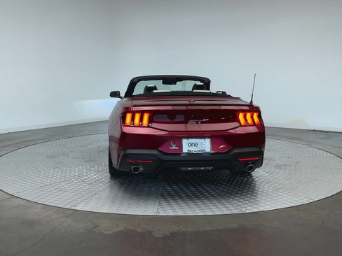 Used 2025 Ford Mustang GT Premium RWD image 7