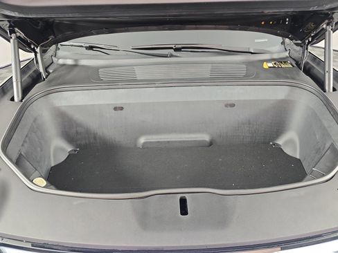 Used 2022 Rivian R1T Adventure image 14