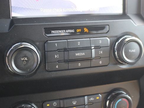 Used 2020 Ford F150 XL w/ Equipment Group 101A Mid image 27