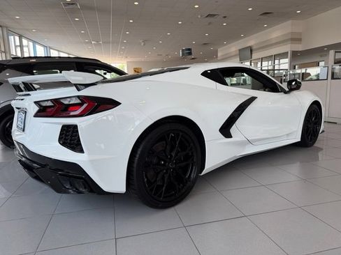 Certified 2025 Chevrolet Corvette Stingray Premium Cpe w/ Z51 Performance Package RWD image 11