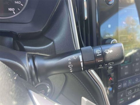 Certified 2023 Subaru Outback Premium image 25