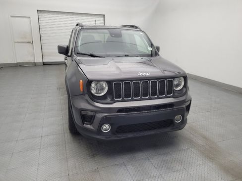 Used 2021 Jeep Renegade Latitude FWD image 14