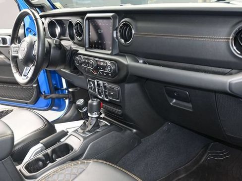 Used 2022 Jeep Gladiator Overland AWD/4WD image 28