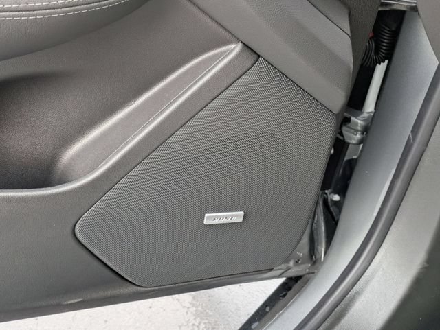 New 2026 Cadillac XT5 Premium Luxury w/ Driver Assist Package FWD image 13