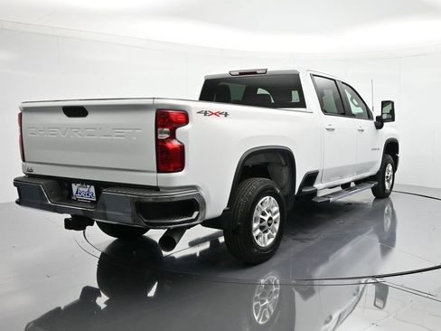 Used 2024 Chevrolet Silverado 2500 LT image 6