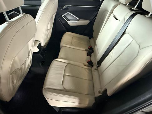 Used 2020 Audi Q3 2.0T Premium Plus image 12