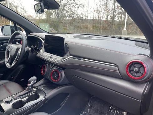 Used 2025 Chevrolet Blazer RS image 22