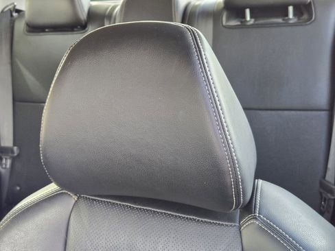 Used 2023 Nissan Maxima SV w/ Floor Mat Group FWD image 17
