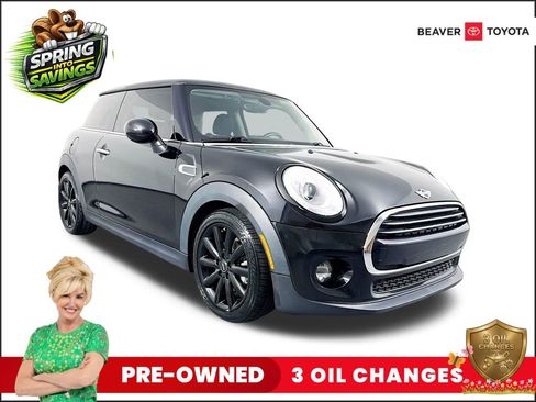Used 2017 MINI Cooper 2-Door Hardtop FWD image 1