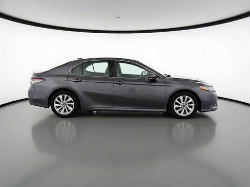 Used 2023 Toyota Camry LE image 4