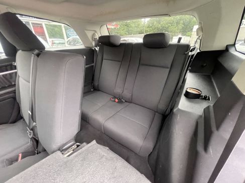 Used 2010 Dodge Journey SXT w/ Flexible Seating Group FWD image 25