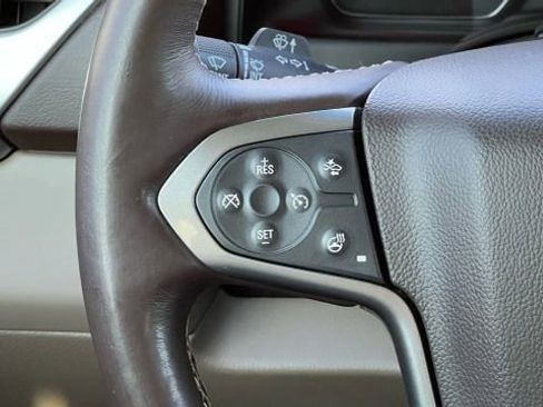 Used 2017 Chevrolet Suburban Premier image 37