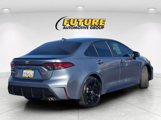 Used 2024 Toyota Corolla XSE FWD image 4