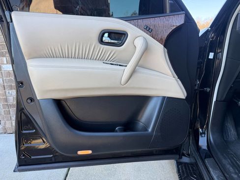 Used 2020 Nissan Armada Platinum w/ Captain's Chairs Package image 29