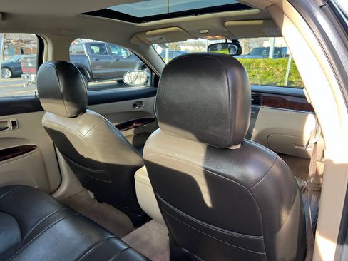 Used 2009 Buick LaCrosse CX FWD image 27