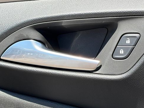 Used 2026 Buick Envista Avenir FWD image 17