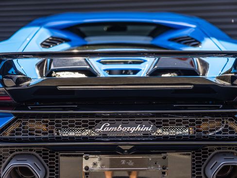 Used 2024 Lamborghini Huracan Tecnica RWD image 28