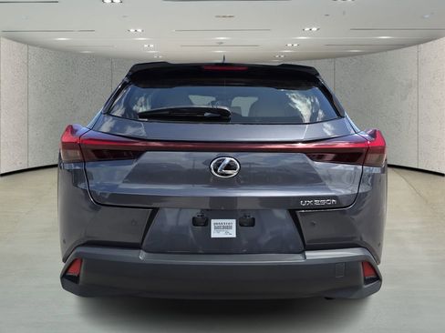 Used 2023 Lexus UX 250h FWD w/ Accessory Package (Z1) image 4