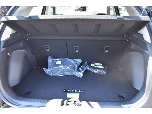 New 2026 Hyundai Venue SEL image 13