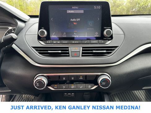 Certified 2021 Nissan Altima 2.5 SV AWD/4WD image 11