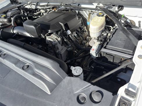 Used 2015 Chevrolet Silverado 3500 W/T image 31