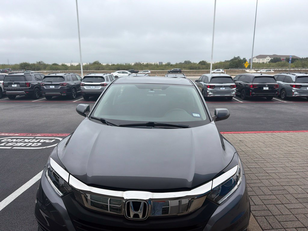 Used 2019 Honda HR-V LX image 2
