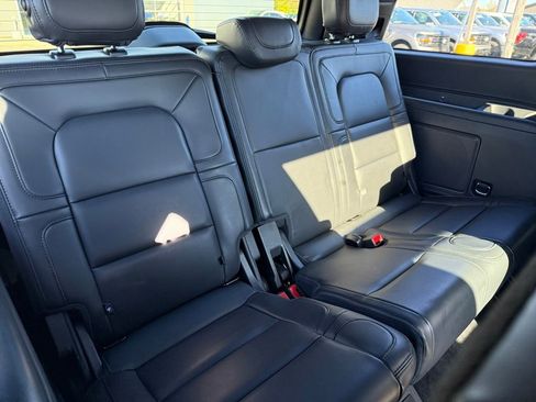 Used 2022 Lincoln Navigator Reserve w/ Equipment Group 201A image 25