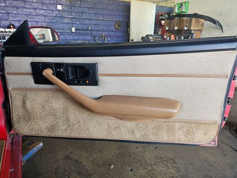 Used 1989 Chevrolet Camaro IROC-Z image 14