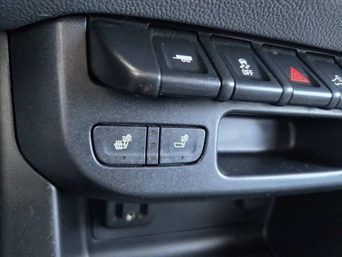 Used 2019 Chevrolet Colorado Z71 image 31