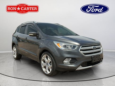 Used 2018 Ford Escape Titanium FWD image 1
