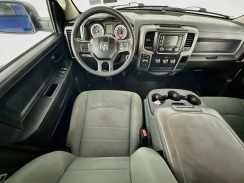 Used 2015 RAM 1500 Express AWD/4WD image 9