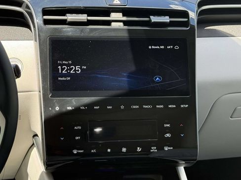 Used 2024 Hyundai Tucson SEL w/ Convenience Package AWD/4WD image 16