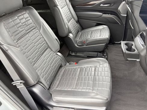Used 2023 Cadillac Escalade Sport Platinum w/ LPO, ONYX Package AWD/4WD image 22