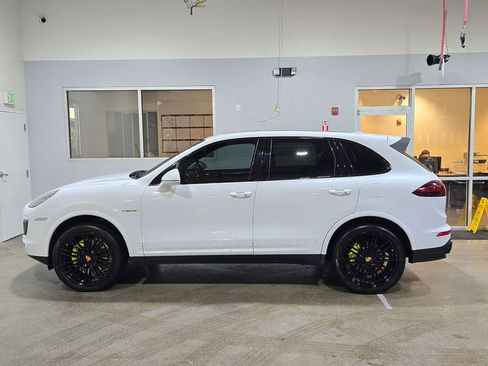 Used 2017 Porsche Cayenne S Platinum w/ Premium Package Plus (Pjy) image 7