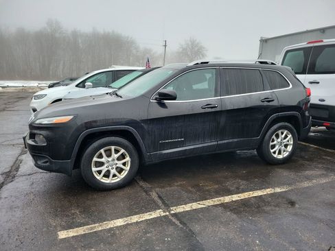 Used 2014 Jeep Cherokee Latitude w/ Comfort/Convenience Group image 4