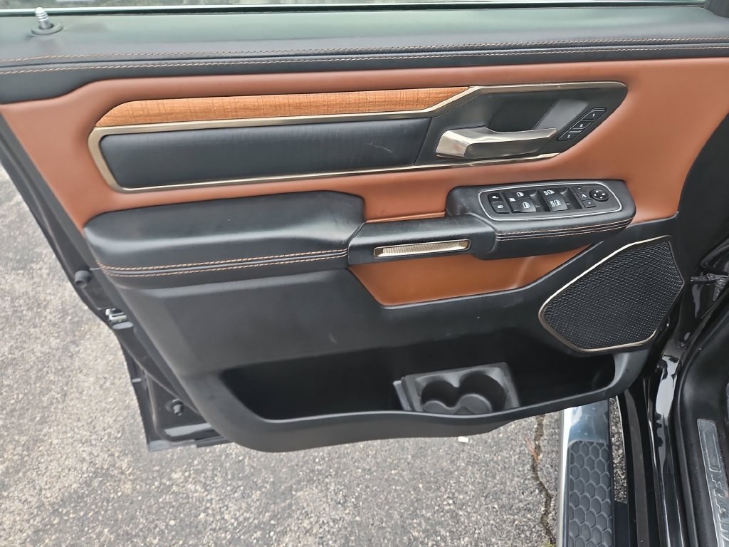 Used 2022 RAM 1500 Limited w/ Trailer Tow Group AWD/4WD image 11