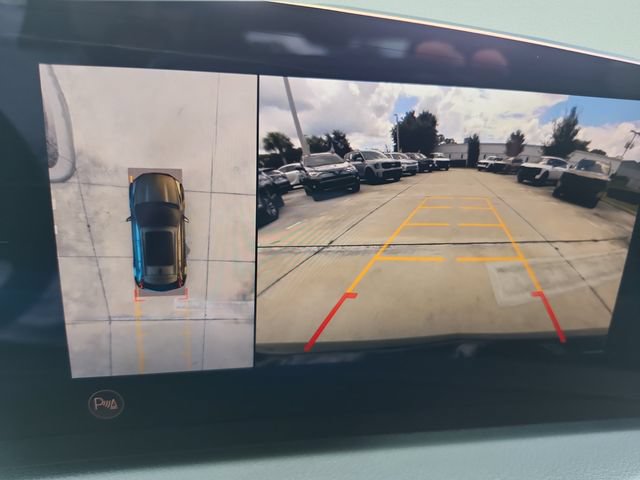 Used 2025 Cadillac XT4 Premium Luxury AWD/4WD image 19