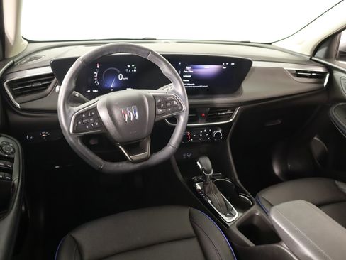 Used 2025 Buick Encore GX Sport Touring w/ Advanced Technology Package image 2