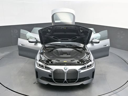 New 2026 BMW i4 eDrive40 w/ Premium Package RWD image 53