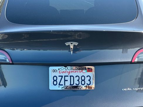 Used 2021 Tesla Model Y Long Range AWD/4WD image 46