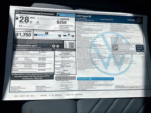 New 2026 Volkswagen Tiguan SE FWD image 18