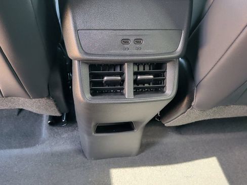 New 2026 GMC Terrain AT4 w/ Technology Package II AWD/4WD image 39